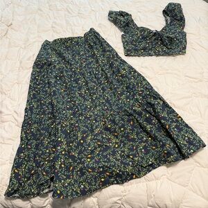 Hill house midnight garden print outfit L